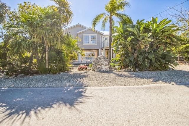 view of front of house