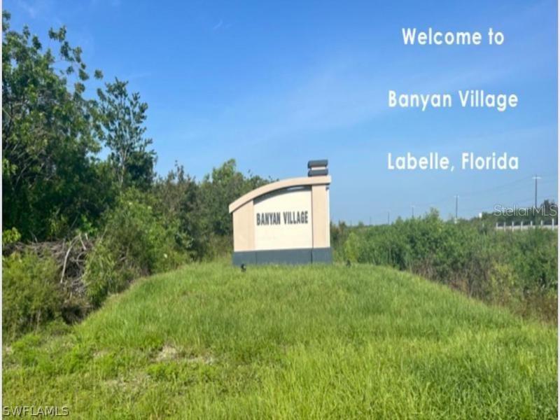 300 Song Ct, Labelle, FL 33935 - photo 1