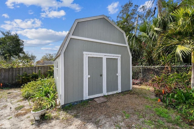 view of outbuilding