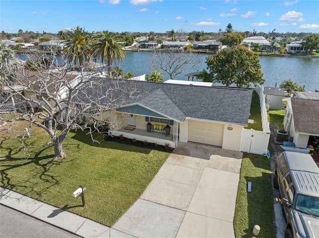 bird's eye view with a water view