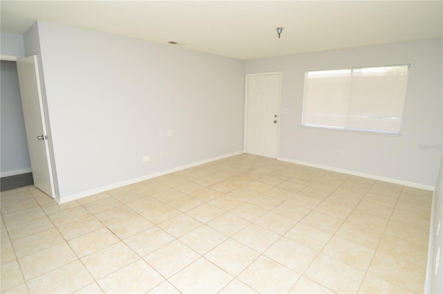 10263 Gandy Blvd N Unit 105, Saint Petersburg, FL 33702 - spare room featuring baseboards