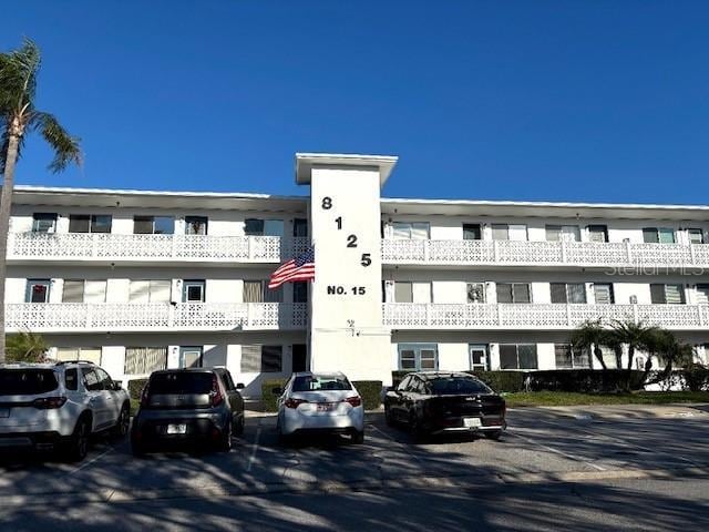 view of building exterior