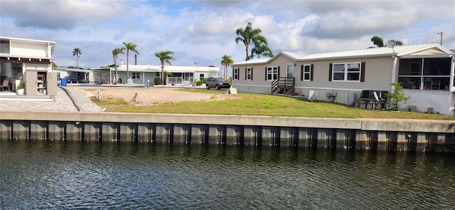 Listing photo 2 for 158 S Saint Thomas Cir, Apollo Beach FL 33572