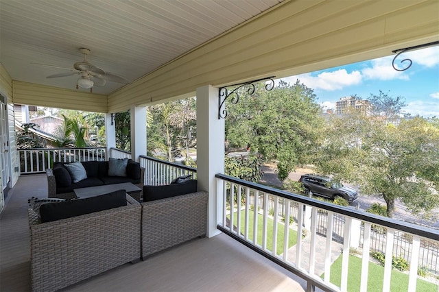 balcony with ceiling fan