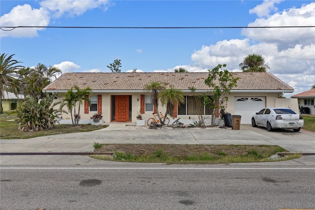 view of front facade with a garage