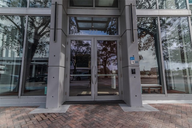 777 N Ashley Dr Unit 1915, Tampa, FL 33602 - view of exterior entry featuring french doors