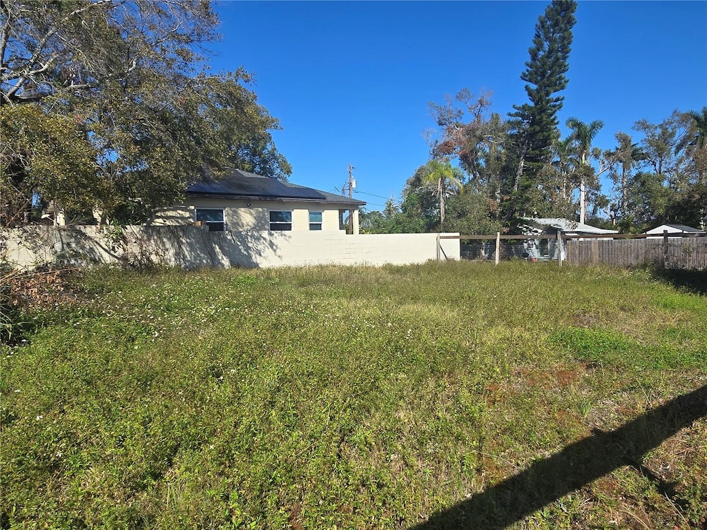1756 Dr Martin Luther King Jr St S, Saint Petersburg, FL 33705 - photo 2