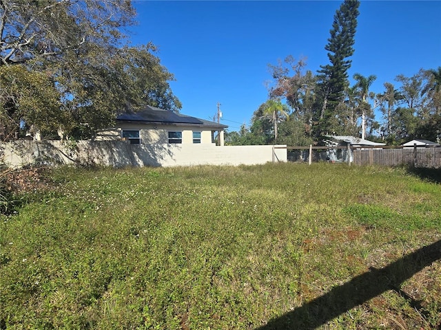 Listing photo 2 for 1756 Dr Martin Luther King Jr St S, Saint Petersburg FL 33705