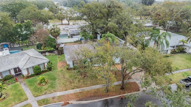 birds eye view of property featuring a residential view