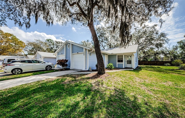 ranch-style house with a front yard