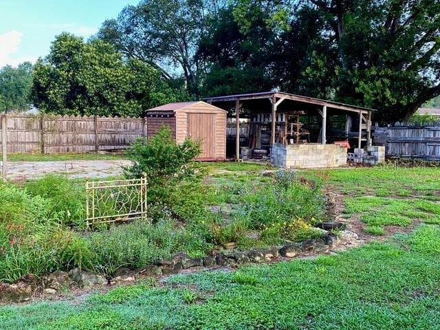 12111 Scott Dr, Dade City, FL 33525 - photo 32