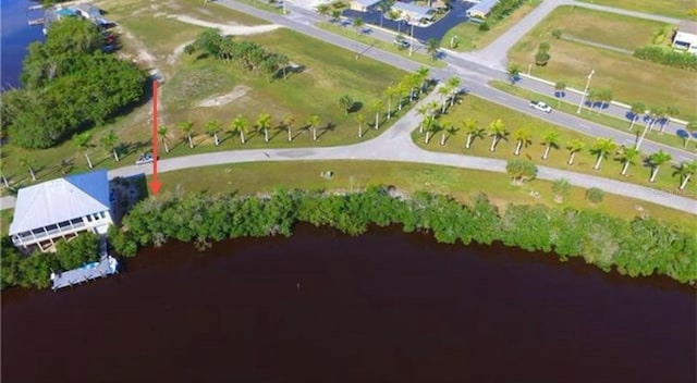 Listing photo 2 for 324 Freesia St, Everglades City FL 34139