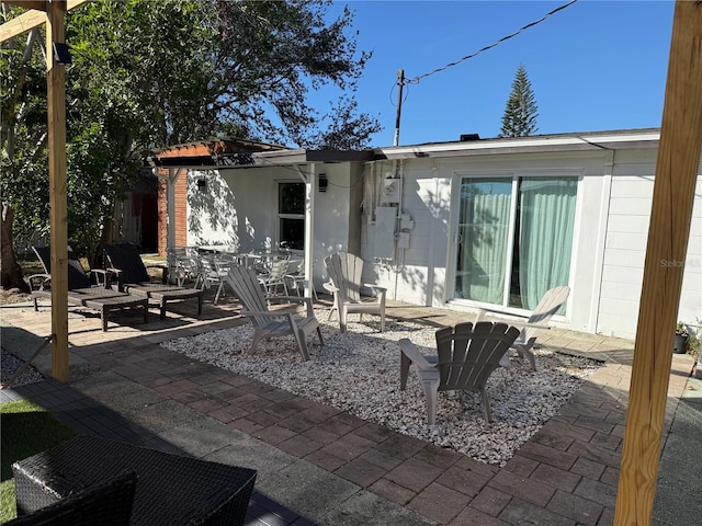 907 Fruitland Ave, Bradenton, FL 34207 - view of patio / terrace