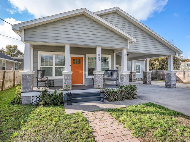 craftsman inspired home featuring a porch