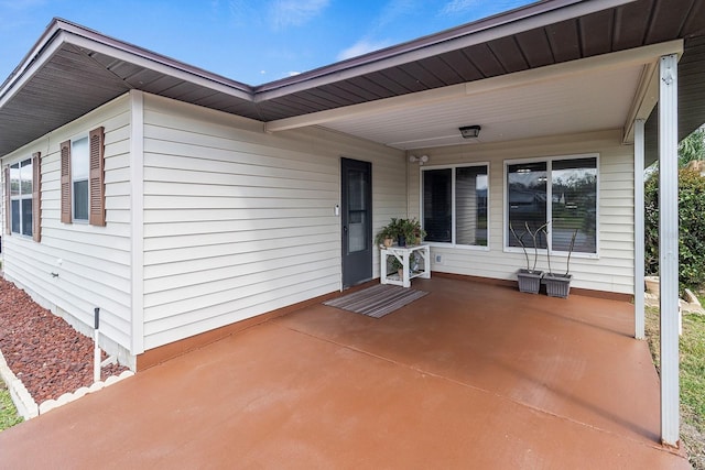 view of patio / terrace featuring covered porch