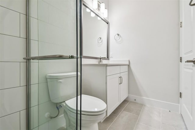 11885 Richmond Trl, Parrish, FL 34219 - full bath with vanity, toilet, baseboards, and tile patterned flooring