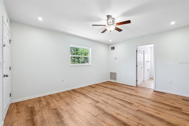 1119 77th St N, Saint Petersburg, FL 33710 - unfurnished bedroom featuring visible vents, baseboards, and light wood-style flooring