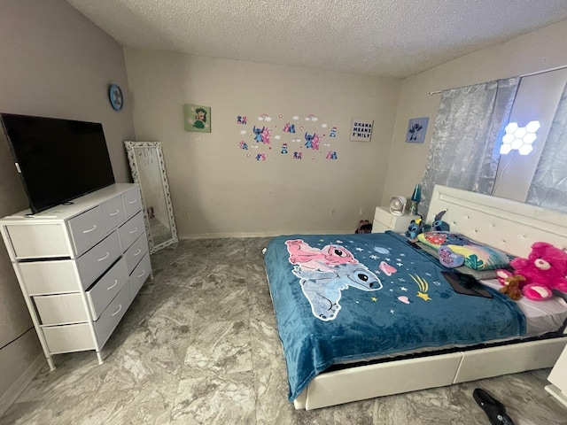 8630 Winter Haven Dr, Hudson, FL 34667 - bedroom featuring a textured ceiling