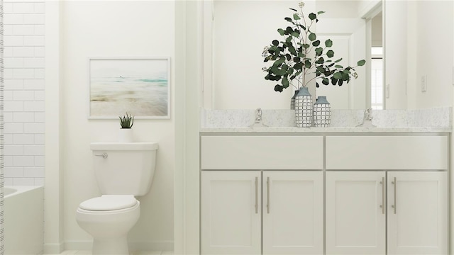 full bathroom with tiled shower / bath combo, toilet, and vanity