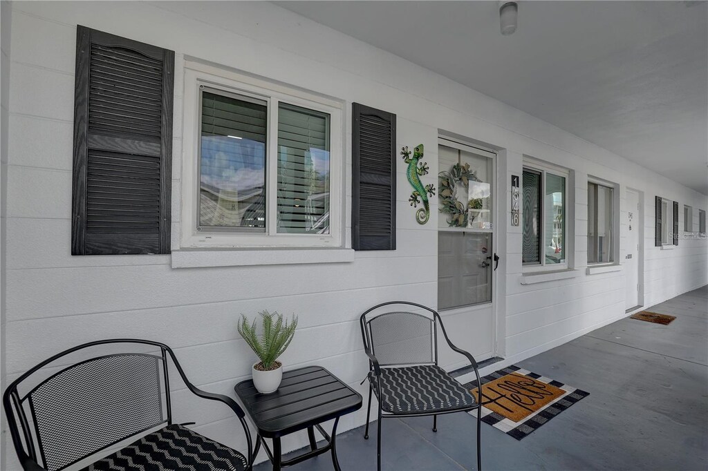 1546 Pleasant Rd Unit J1, Bradenton, FL 34207 - entrance to property with covered porch