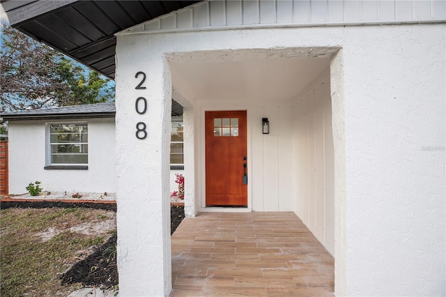 view of property entrance