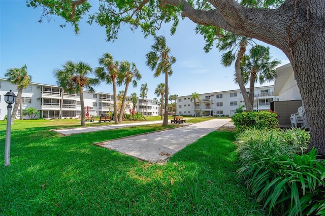 2113 Canal Dr Unit B2, Bradenton, FL 34207 - view of property's community with a yard and a residential view