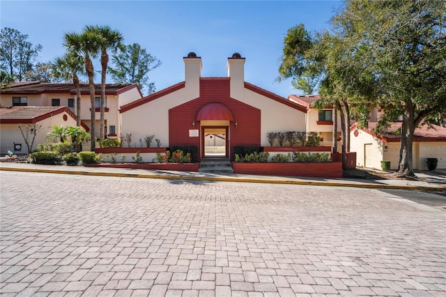 view of building exterior with a residential view