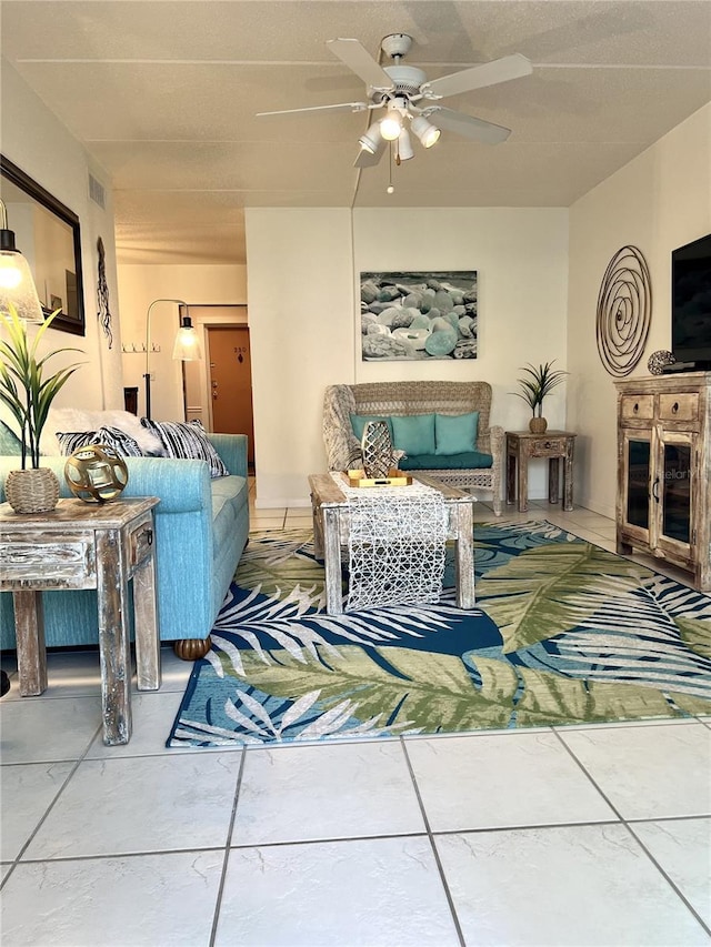 8901 Blind Pass Rd Unit 224, St Pete Beach, FL 33706 - living room with ceiling fan