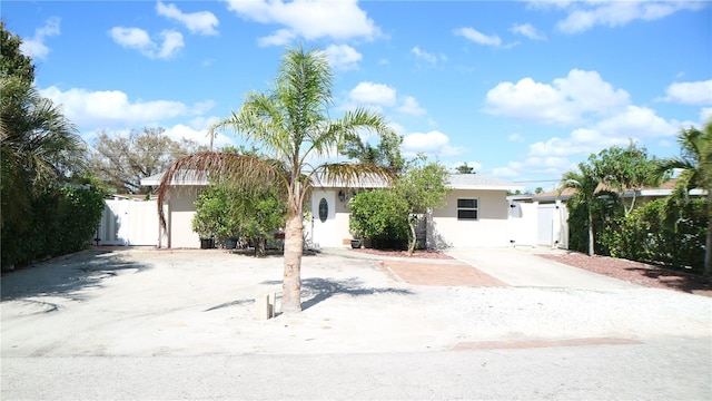 view of front of home