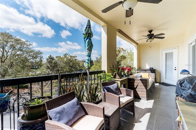 balcony with a sunroom and a ceiling fan