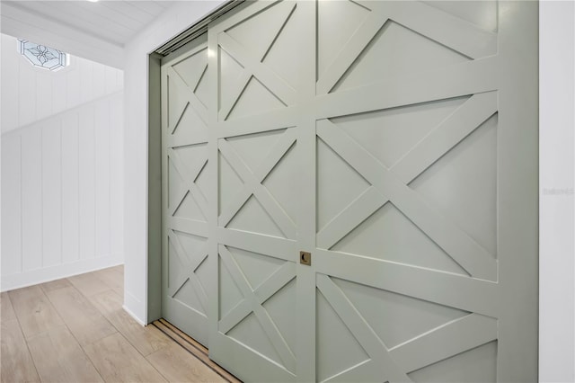 8505 Blind Pass Dr, Treasure Island, FL 33706 - detailed view of wood finished floors and baseboards
