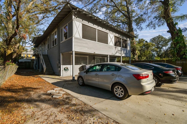 view of front of property