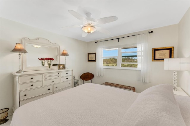 bedroom with a ceiling fan