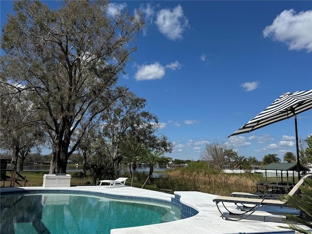 view of outdoor pool