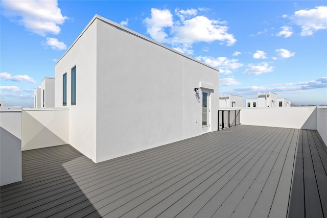 307 15th St N, Saint Petersburg, FL 33705 - view of wooden terrace