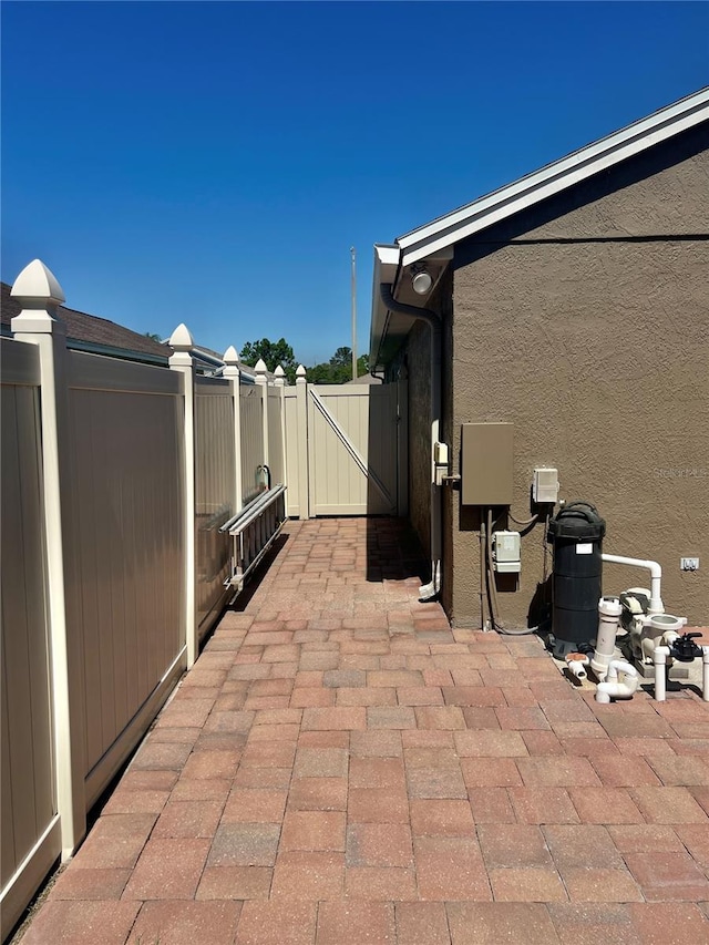 2015 Golf Manor Blvd, Valrico, FL 33596 - view of patio / terrace featuring fence and a gate