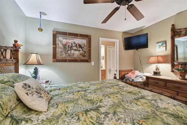 bedroom with ceiling fan