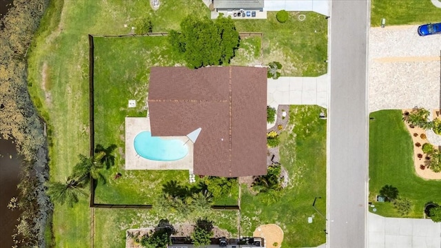 811 Eagle Ln, Apollo Beach, FL 33572 - aerial view of a pool
