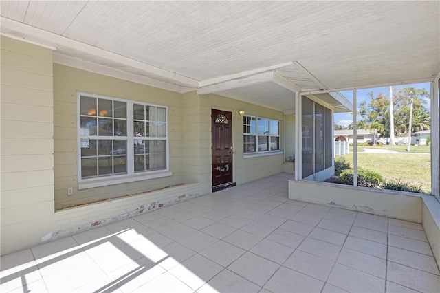 view of unfurnished sunroom