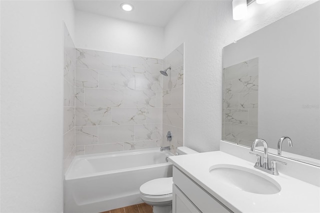 2569 Rogers Rd, Lakeland, FL 33812 - full bath with vanity, washtub / shower combination, and wood finished floors