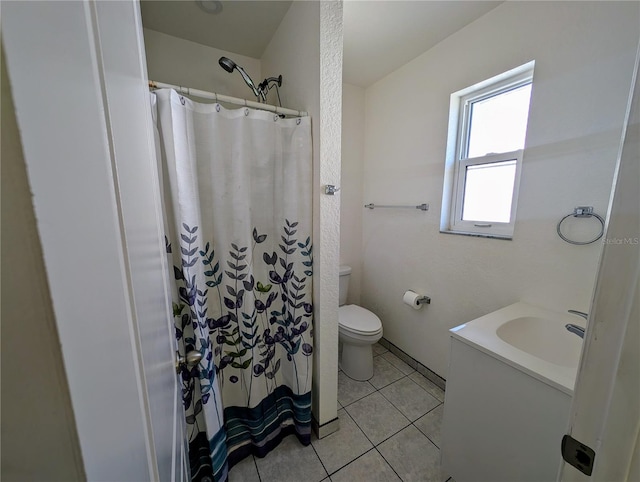 full bathroom with toilet, tile patterned floors, vanity, and curtained shower