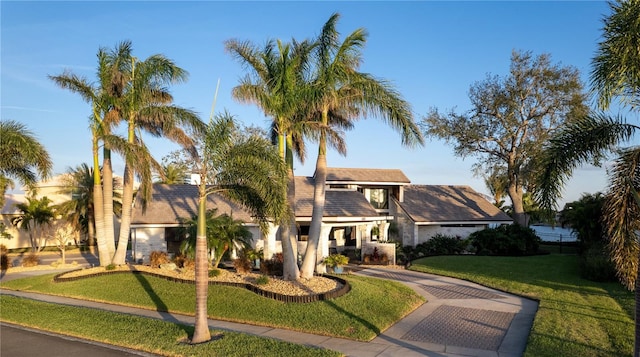 view of front of house with a front yard