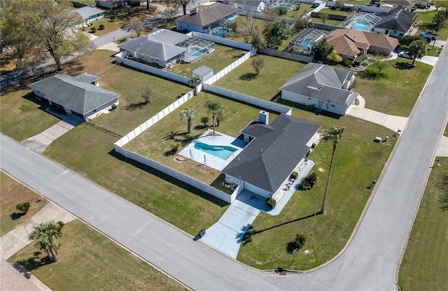 drone / aerial view featuring a residential view