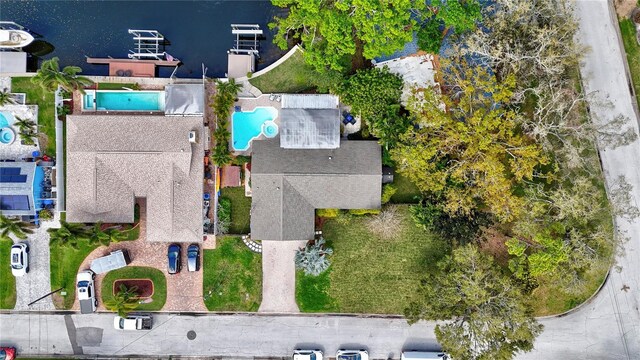 1389 47th Ave NE, Saint Petersburg, FL 33703 - photo 1