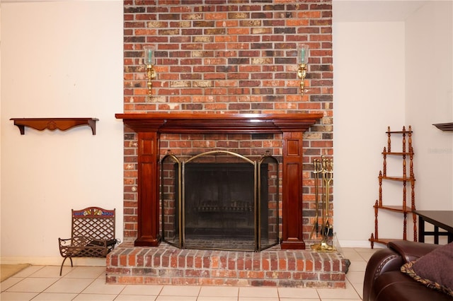 interior details featuring a fireplace and baseboards