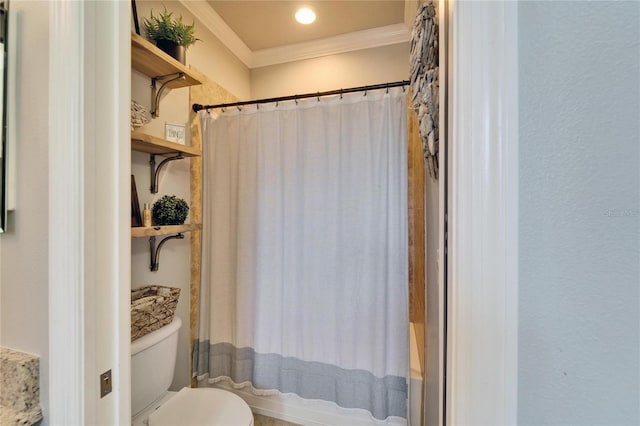 bathroom with toilet, shower / bath combo with shower curtain, and crown molding