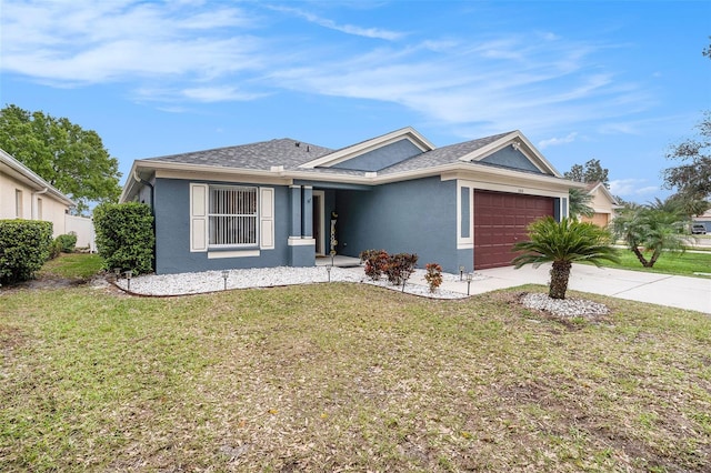 single story home featuring a front yard, an attached garage, stucco siding, and driveway