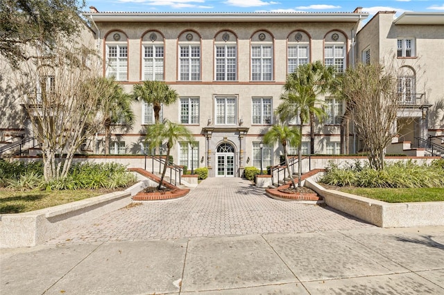 701 Mirror Lake Dr N Unit 216, Saint Petersburg, FL 33701 - view of building exterior