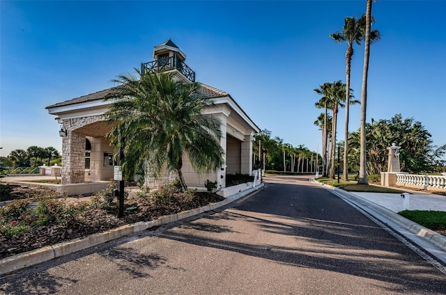 18186 Sandy Pointe Dr, Tampa, FL 33647 - exterior space featuring curbs