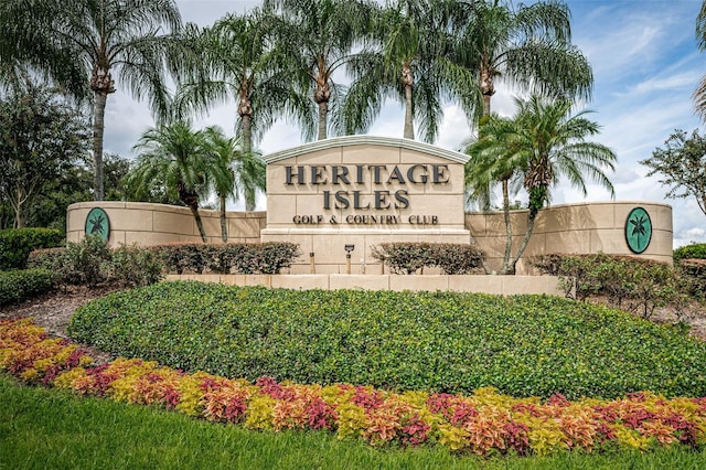 18186 Sandy Pointe Dr, Tampa, FL 33647 - view of community sign